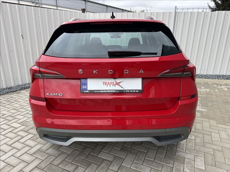 Škoda Kamiq 1,5 TSI STYLE DPH 1maj původČR - fotka 12 z 50