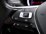Volkswagen Touran 2,0 TDI 110kW Highline DSG - náhled 22
