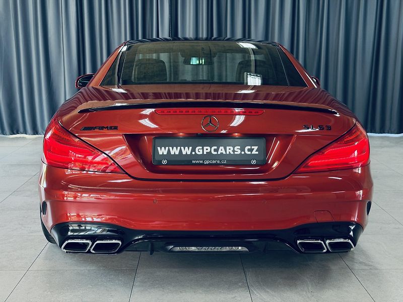 Mercedes-Benz SL (2017) 63*AMG*Masaže*Karbon* - fotka 10 z 40
