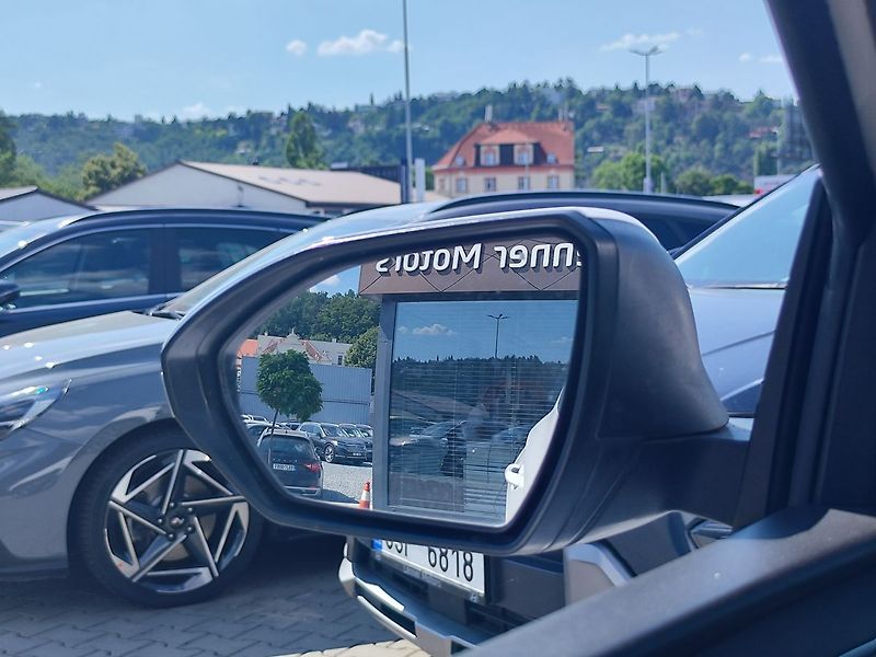 Hyundai Tucson 1.6 T-GDI/110kW Smart Navi - fotka 13 z 30