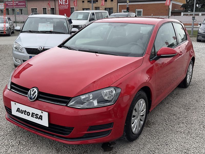 Volkswagen Golf (2013) 1.2TSi, AC - fotka 3 z 16