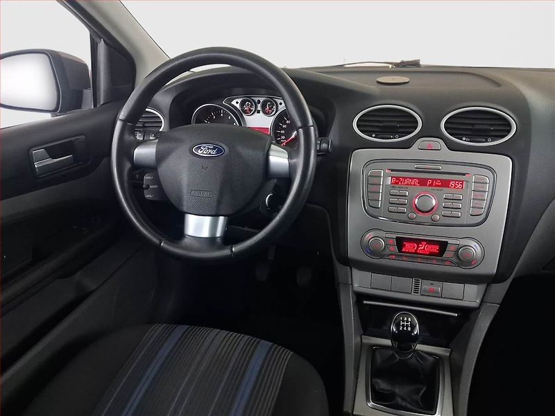 Ford Focus (2008) 1.6 16V, ČR,1.maj, Serv.kniha - fotka 7 z 15