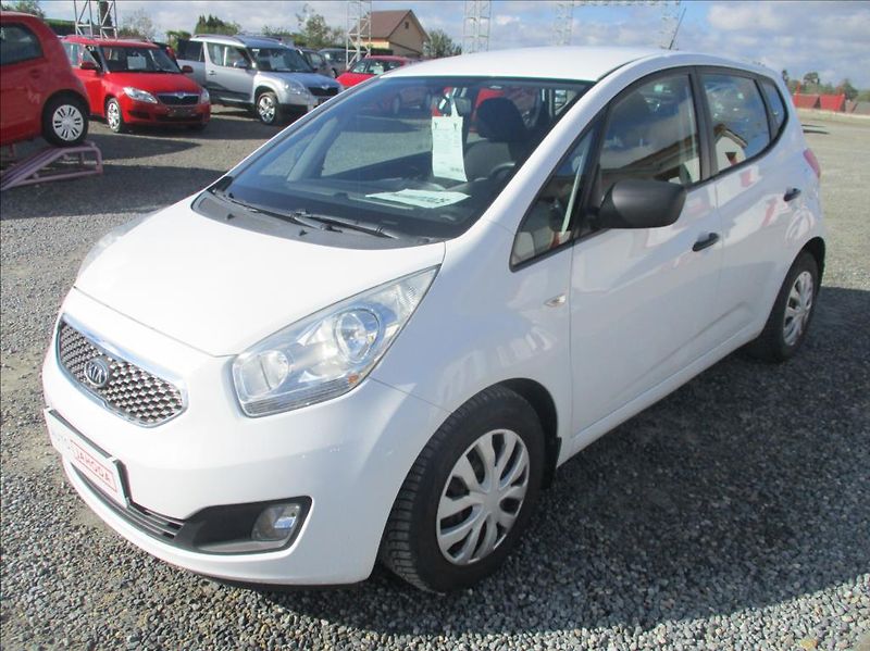 Kia Venga 1,4 i, klima,servis,2.maj,CZ, - fotka 3 z 39