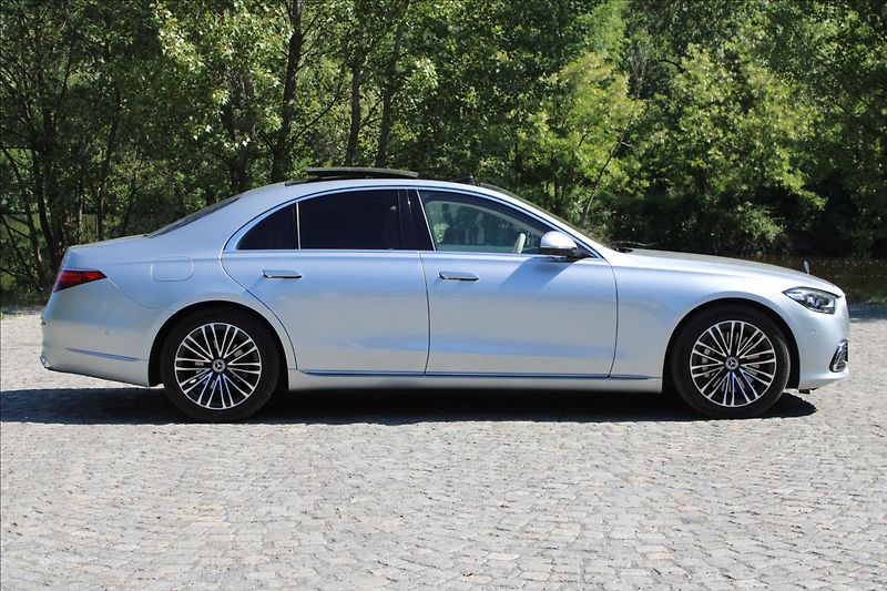 Mercedes-Benz Třídy S 350d 4M/PANO/HUD/360°/CZ - fotka 11 z 50