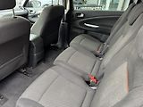 Ford S-MAX (2009) 2.0TDCi Navi 7Míst Tažné Z. - náhled 24
