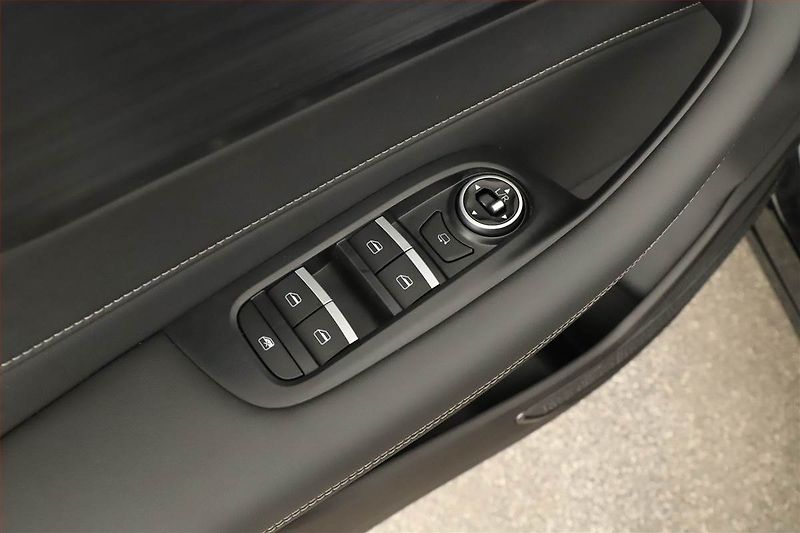 Chery Tiggo 4 HEV (2026) 1.5 Hybrid, COMFORT - fotka 17 z 19