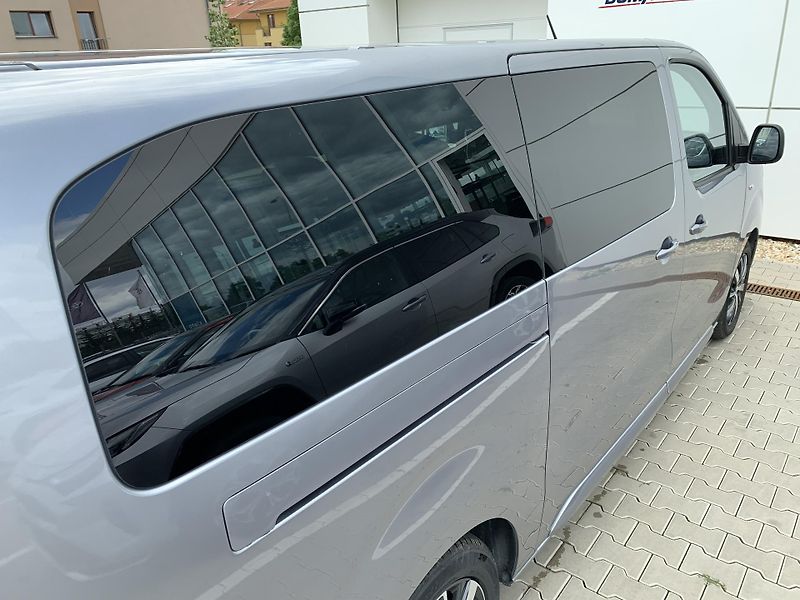 Toyota ProAce Verso L2 FAMILY 2.0 D-4D 130kW AT8 - fotka 26 z 30
