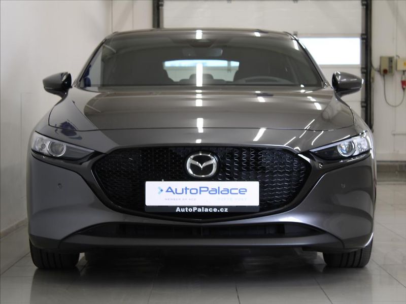 Mazda 3 2,0 G120 PLUS 1.maj. 6L-Zár. - fotka 2 z 22