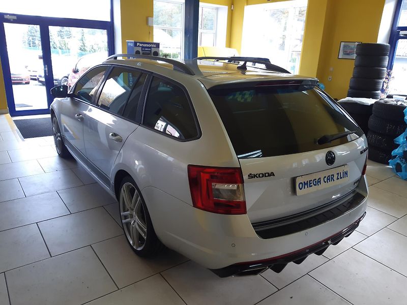 Škoda Octavia 2.0 TDI RS COMBI NAVI - fotka 5 z 29