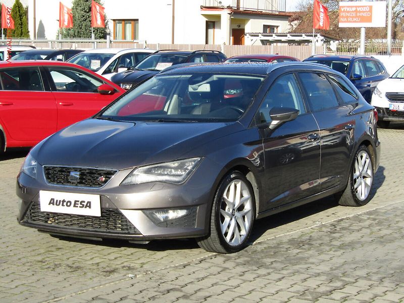 Seat Leon (2016) 2.0 TDi, ČR, servis.kniha - fotka 3 z 22