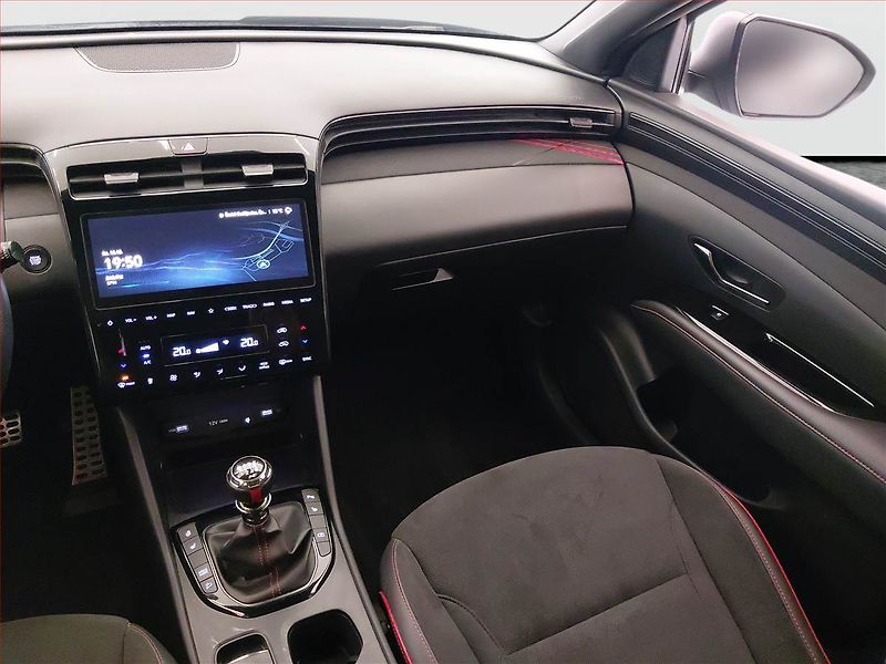 Hyundai Tucson (2023) N-Line 1.6 T-GDI 48V MHEV - fotka 8 z 17