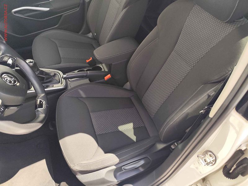 Škoda Fabia (2022) 1.0 TSi, 1.maj,ČR, Style - fotka 9 z 24