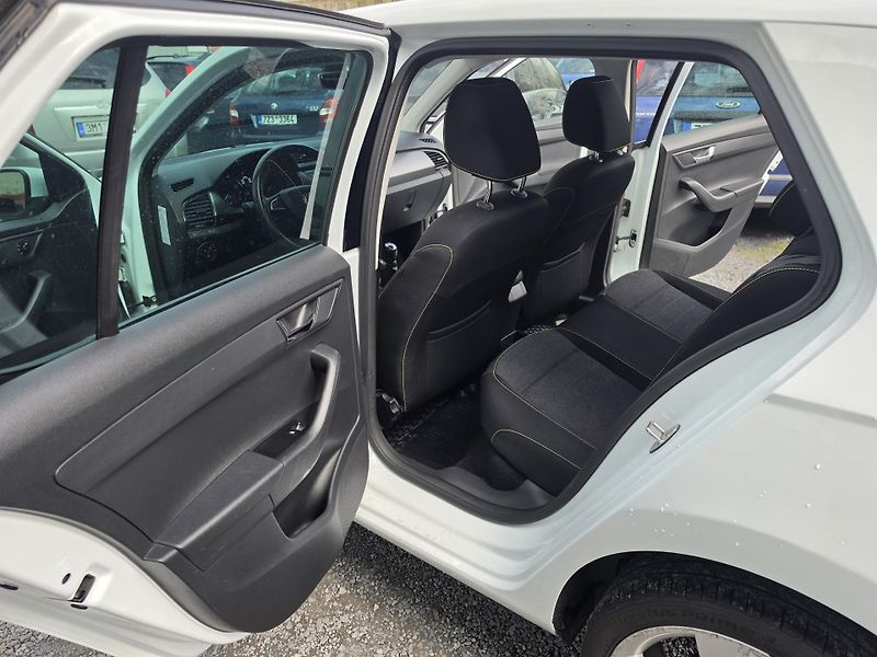 Škoda Fabia 1.0 TSI 81kw Solei - fotka 7 z 16