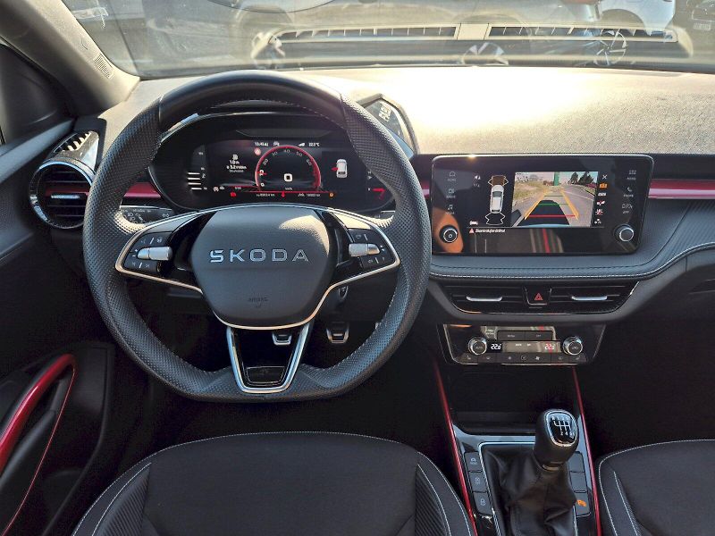 Škoda Fabia (2025) Monte Carlo 1.0TSi 85kW 6°manu - fotka 21 z 26