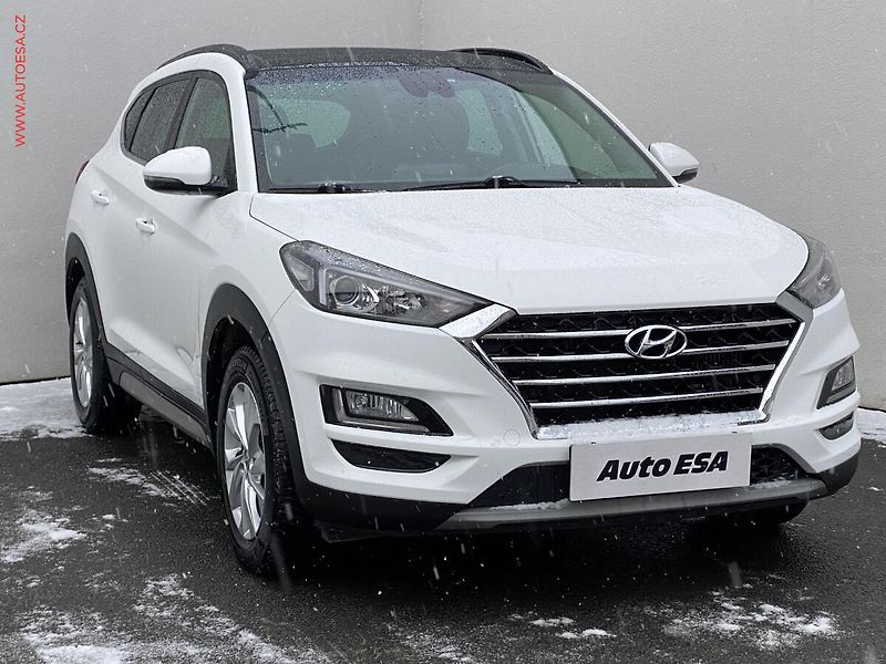 Hyundai Tucson (2019) 1.6 CRDi, AT, panor, navi - fotka 1 z 19