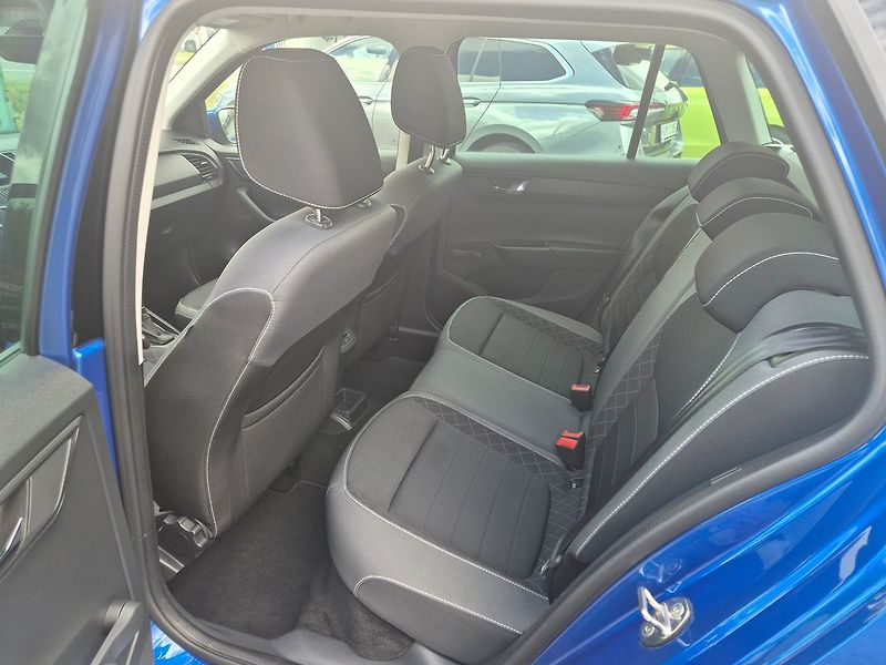Škoda Fabia Combi 1.0 TSI DSG 70kW Ambitio - fotka 10 z 24