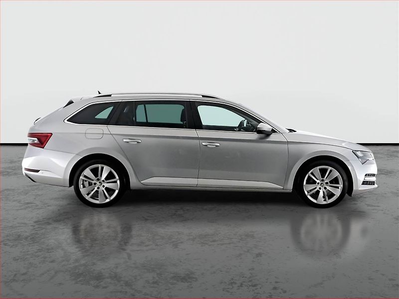Škoda Superb (2022) Style 2.0 TDI - fotka 6 z 21