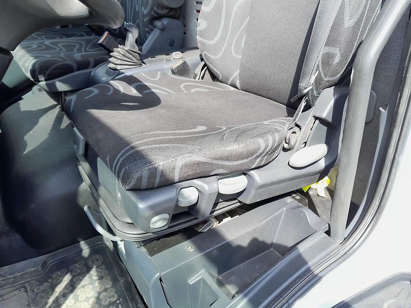 Iveco 120 E nosič kontejnerů - fotka 17 z 43