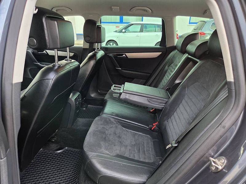 Volkswagen Passat Variant (2014) 2.0 TDI DSG - fotka 26 z 45