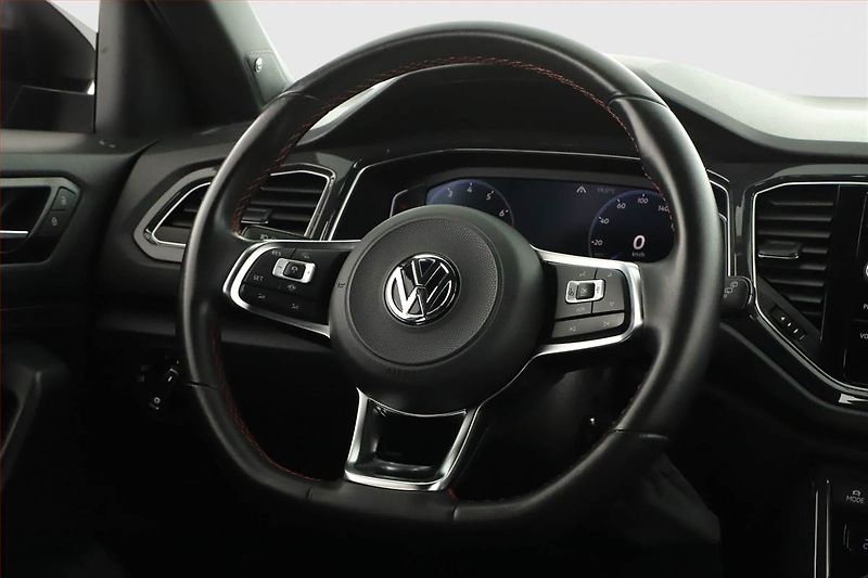 Volkswagen T-Roc (2018) 1.5 TSI, ČR - fotka 12 z 13