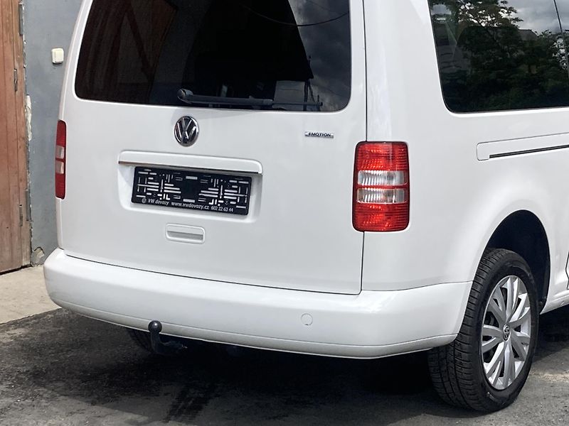 Volkswagen Caddy (2013) MAXI 2,0TDi 7míst 4MOTION RZV - fotka 5 z 20