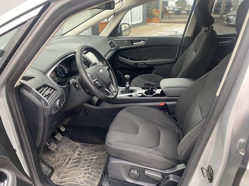 Ford S-MAX 2.0TDCi, ČR-1m, navi, +kola - fotka 9 z 35