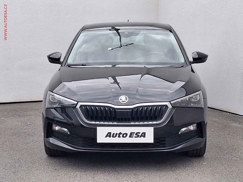 Škoda Scala (2023) 1.0 TSi, ČR, Style, kamera - fotka 2 z 18