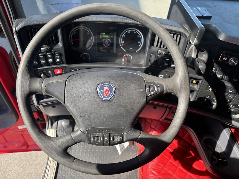 Scania R450 6x2 E6 + přívěs skříň - fotka 24 z 30