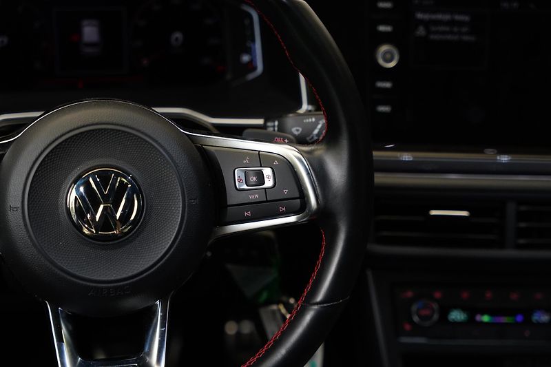Volkswagen Polo - fotka 16 z 26