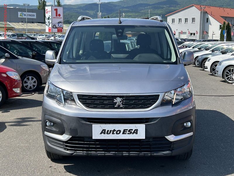 Peugeot Rifter (2019) 1.5HDI, ČR, servis.kniha, AC - fotka 2 z 16