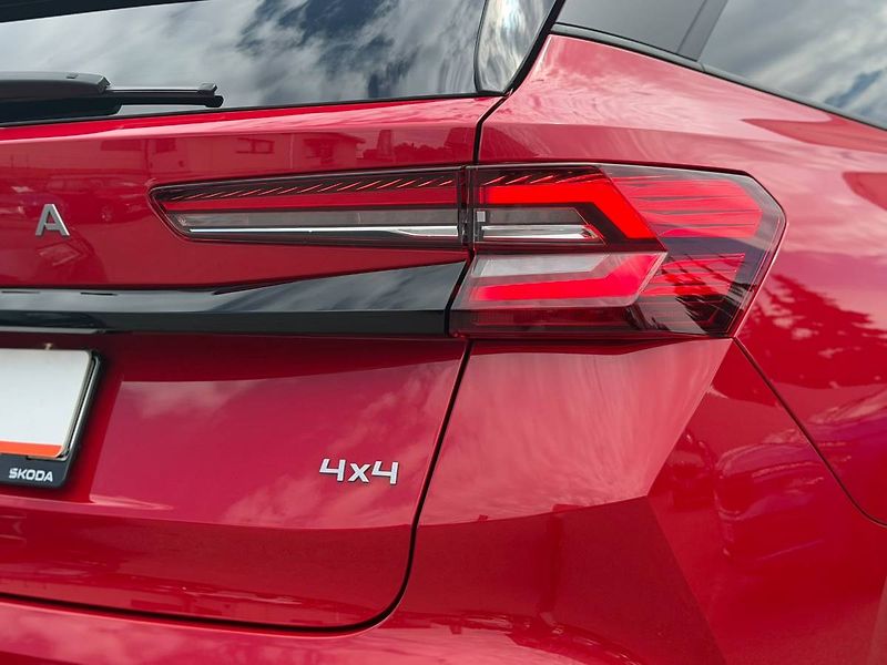 Škoda Kodiaq Selection 2,0 TDI 142 kW 4x4 7 - fotka 39 z 40