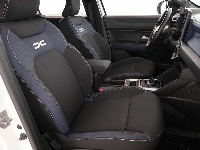 Dacia Duster (2025) Journey 1.6 Hybrid - fotka 9 z 20