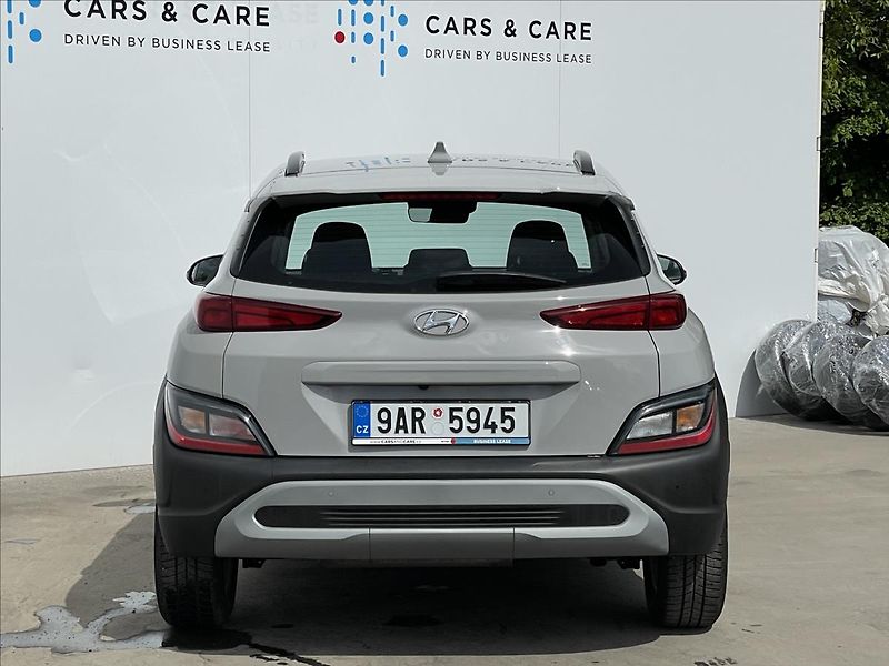 Hyundai Kona 1,0 T-GDI Comfort PDC+Klima - fotka 22 z 23