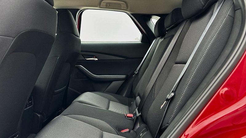 Mazda CX-30 (2026) 2.5 G140 Centre-line MT - fotka 7 z 23