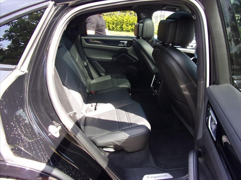 Porsche Cayenne 3,0 V6  Coupé 2maj. DPH - fotka 11 z 33