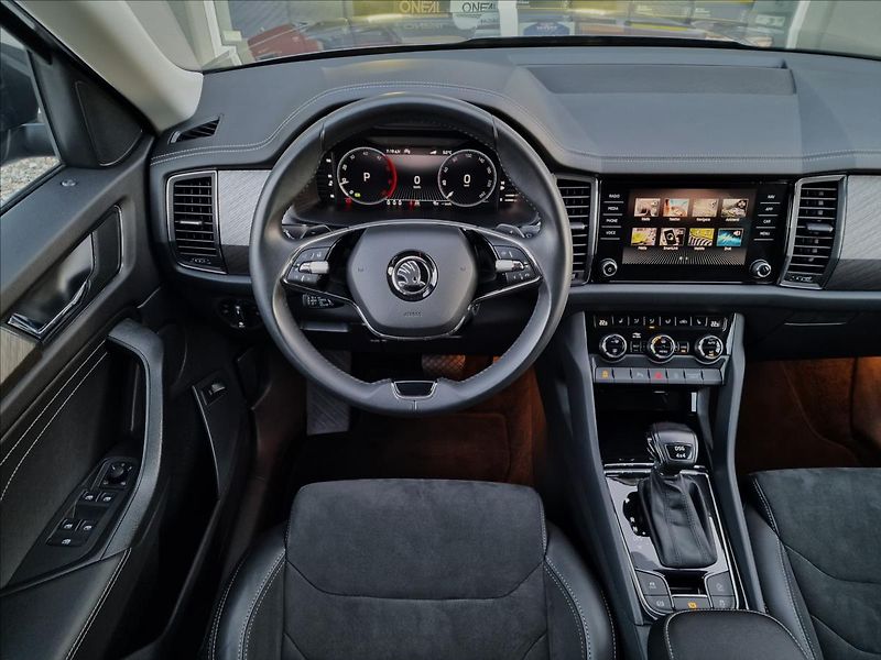 Škoda Kodiaq 2.0TDI 147kW DSG Style 4x4,ČR - fotka 12 z 50