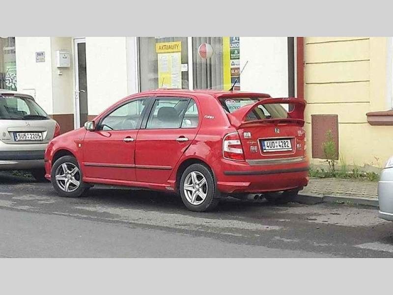 Hrůzy tuzingu. I takhle se u nás upravují domácí škodovky.
