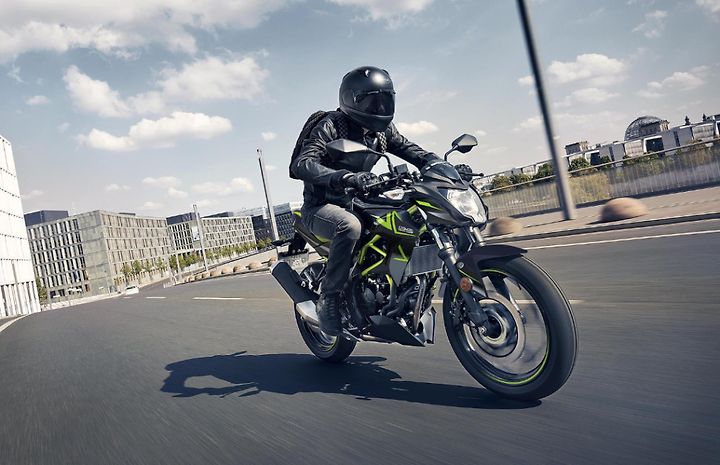 Mladí řidiči jsou pro výrobce motorek atraktivní cílovou skupinou a nabídka maloobjemových motorek se stále rozšiřuje.