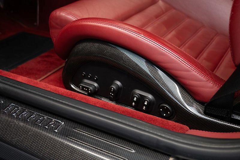 Ferrari 599 - fotka 9 z 19