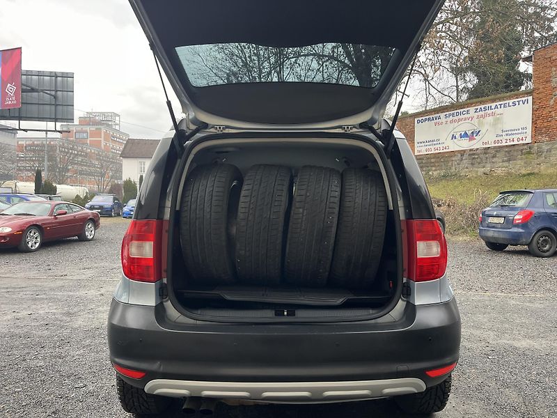 Škoda Yeti (2010) 2,0 TDi 103Kw 4X4 MAN.ČR!!! - fotka 16 z 18