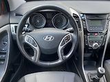 Hyundai i30 (2014) 1.6 GDi, ČR, autoAC - náhled 11
