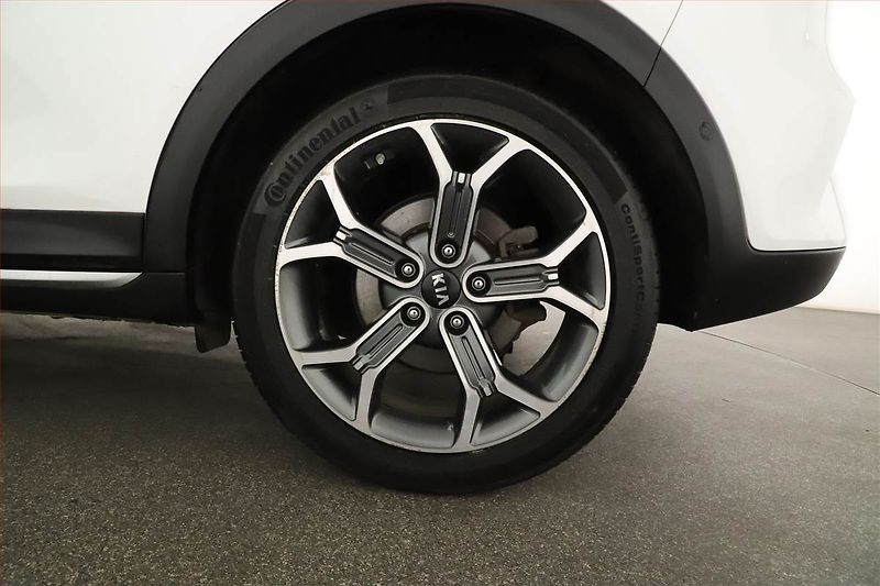Kia XCeed (2020) Plug-in-Hybrid, Automat - fotka 20 z 20