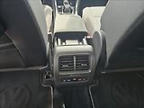 Volkswagen Touran 1,4 Tsi 110KW DSG Sound 7MÍST - náhled 27
