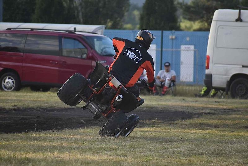 Kaskadéři z Flott Cascaders team předvedli v Bruntále své klasické autorodeo 25. června. V České Vsi vystoupí 28. června a v Bludově 1. července.