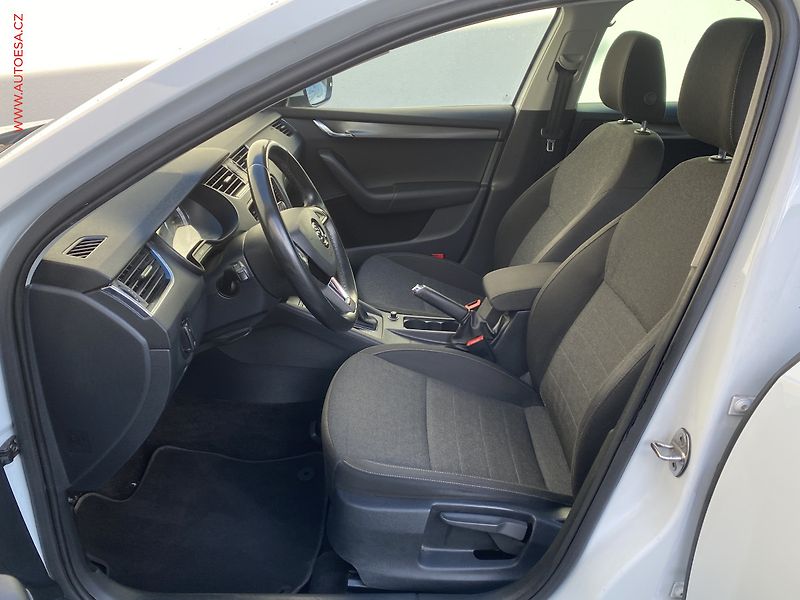 Škoda Octavia (2015) 2.0 TDi 4x4, DSG - fotka 9 z 18
