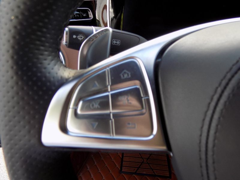 Mercedes-Benz Třídy S (2014) 63 AMG/4-Matic/1.maj.ČR/DPH/ - fotka 23 z 40