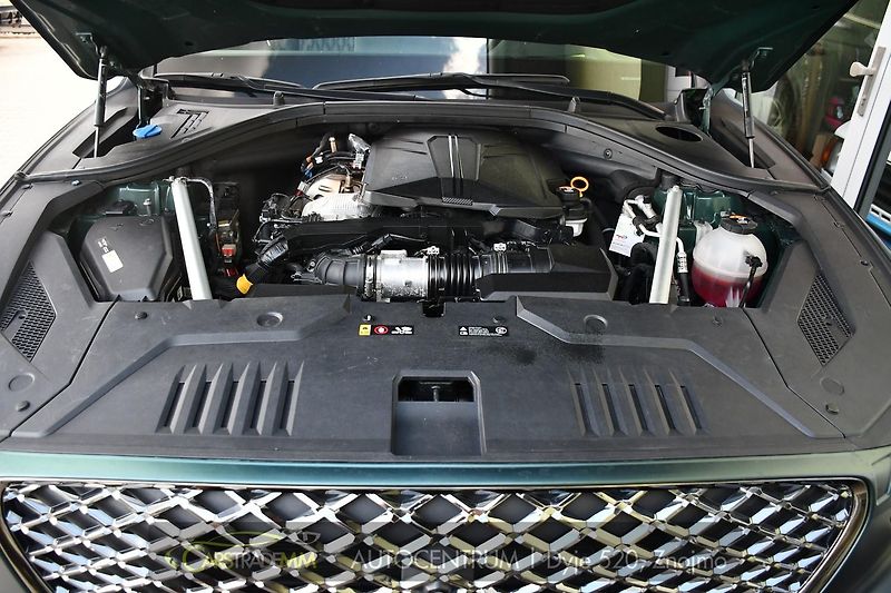 Genesis GV70 2.2CRDi AWD SPORT LINE - fotka 54 z 57