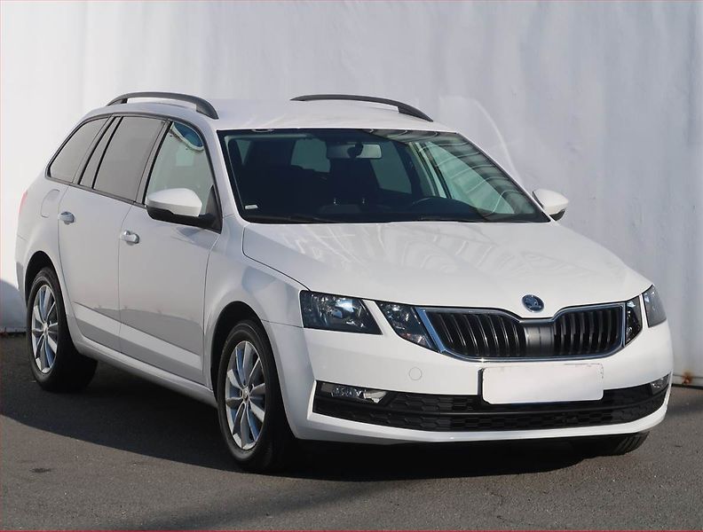 Škoda Octavia (2017) 1.4 TSI, Serv.kniha, Tempomat - fotografie inzerátu