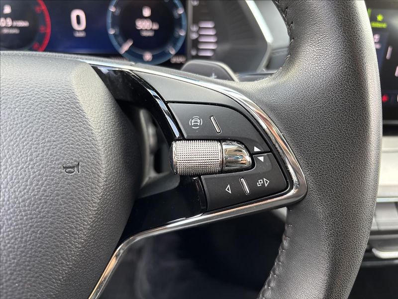 Škoda Octavia 2,0 TDI 110kW Ambition DSG 4x4 - fotka 28 z 42