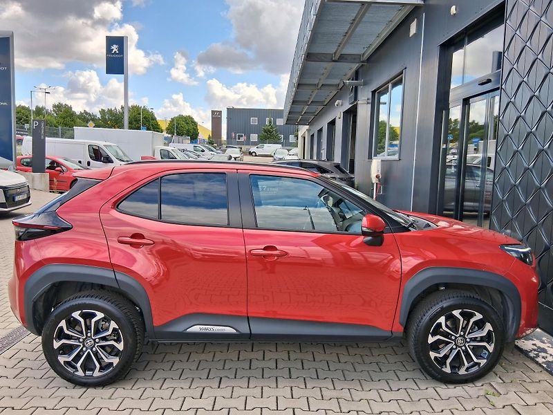Toyota Yaris Cross STYLE 1.5 Hyb. 85 kW - fotka 9 z 25